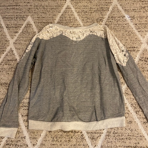 Xhilaration Lace Shoulder Sweatshirt Top XXL - Picture 8 of 8
